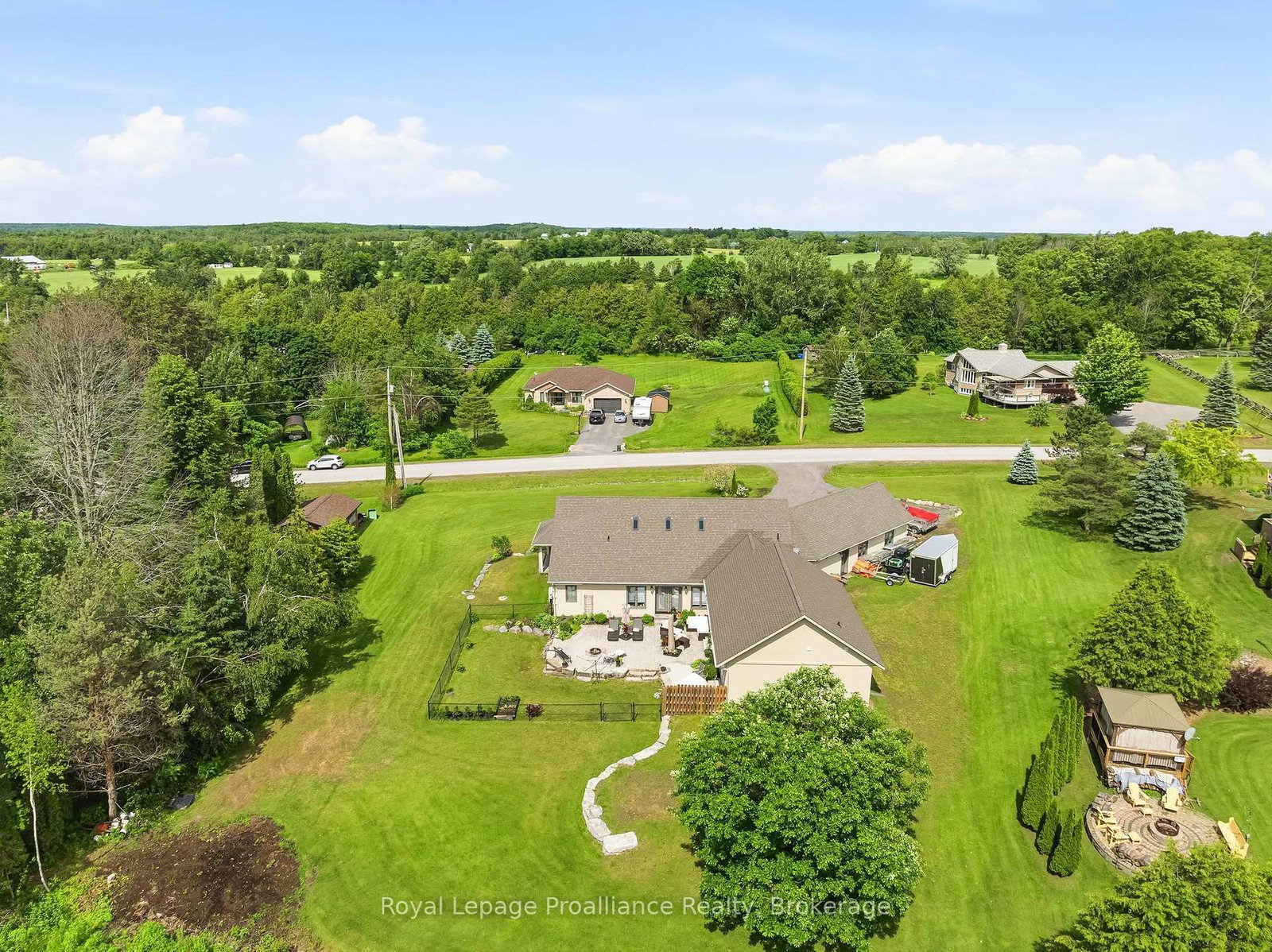 1646 Harriet Lane • Selwyn, ON photo 45