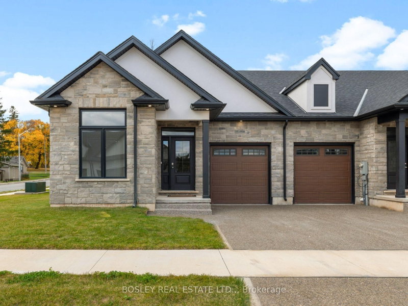 526 Royal Ridge Drive
