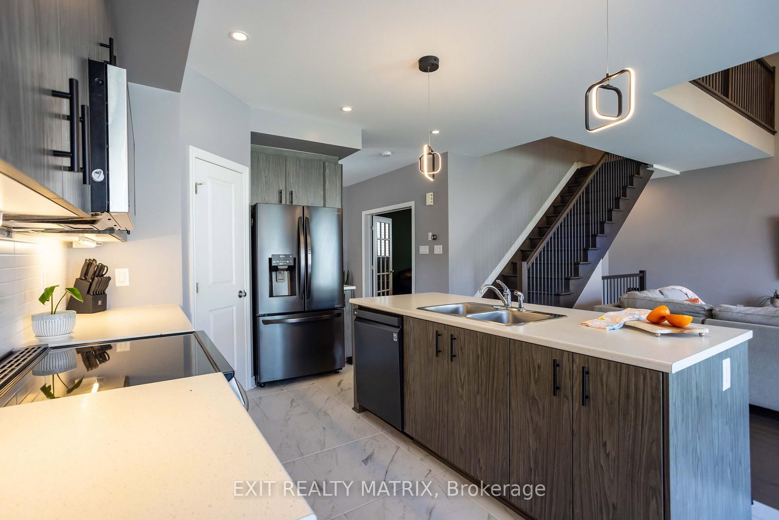 857 Cologne Street • Russell, ON photo 10