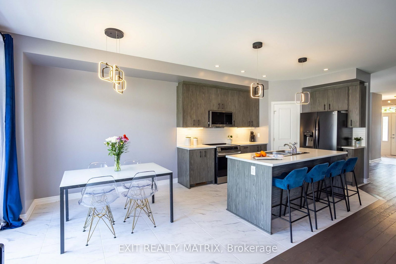 857 Cologne Street • Russell, ON photo 11