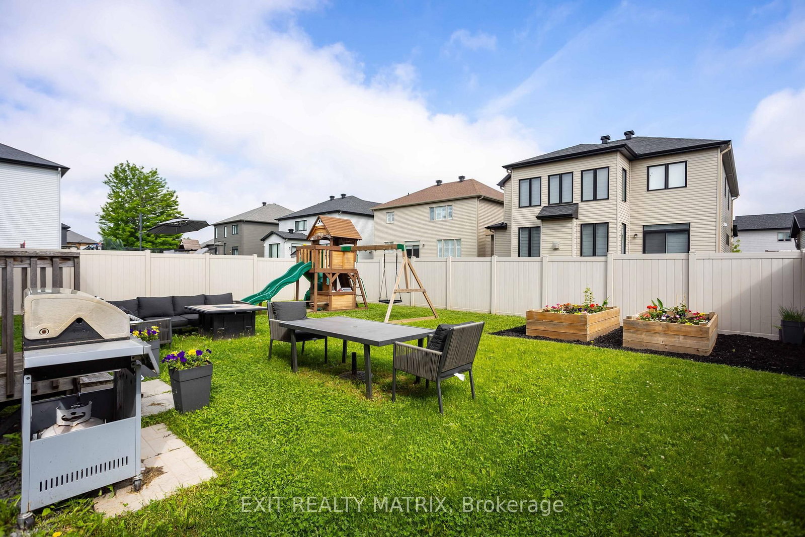 857 Cologne Street • Russell, ON photo 32
