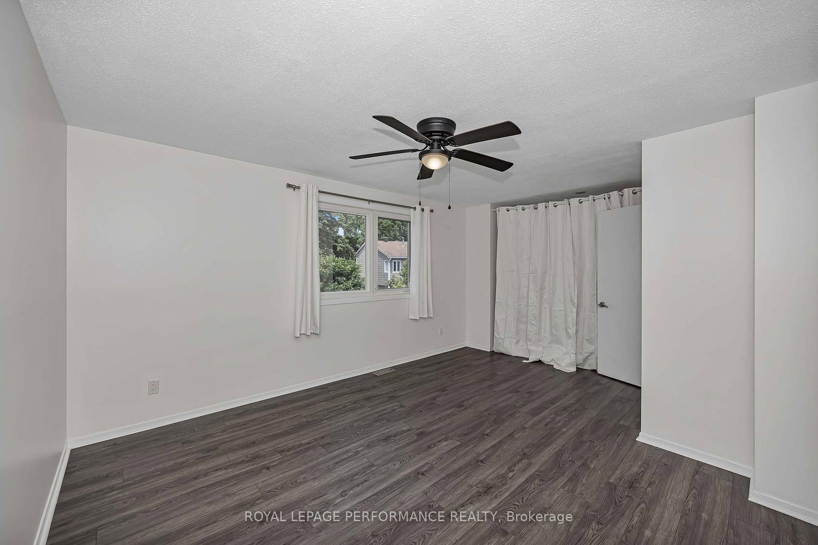 1780 Lamoureux Drive • #A • Ottawa, ON photo 13