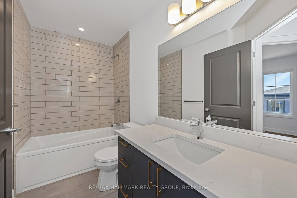 304 - 1124 Gabriel Street 3