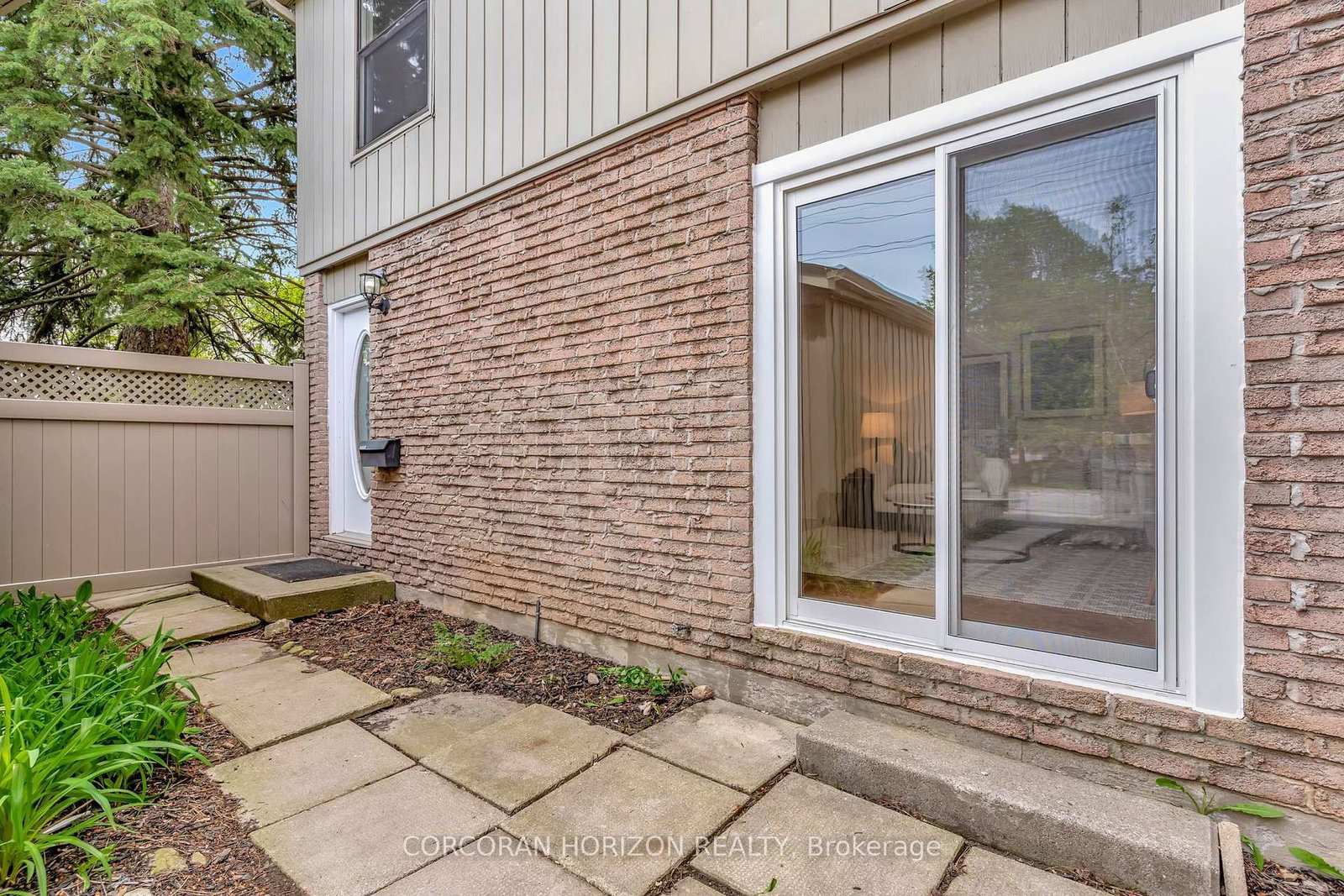 175 Janefield Avenue • Guelph, ON photo 2
