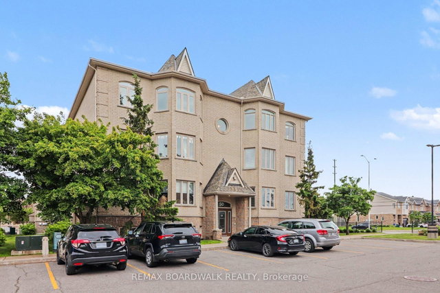 7 - 50 Briargate Private
