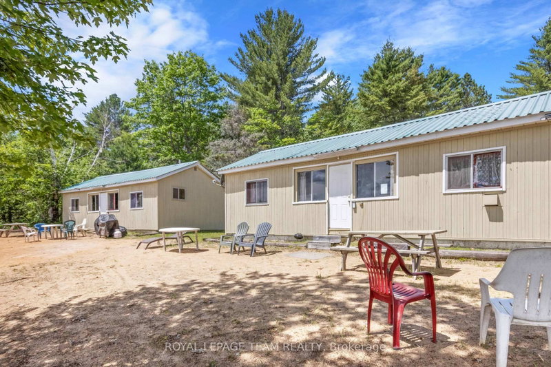 662 Long Lake Road