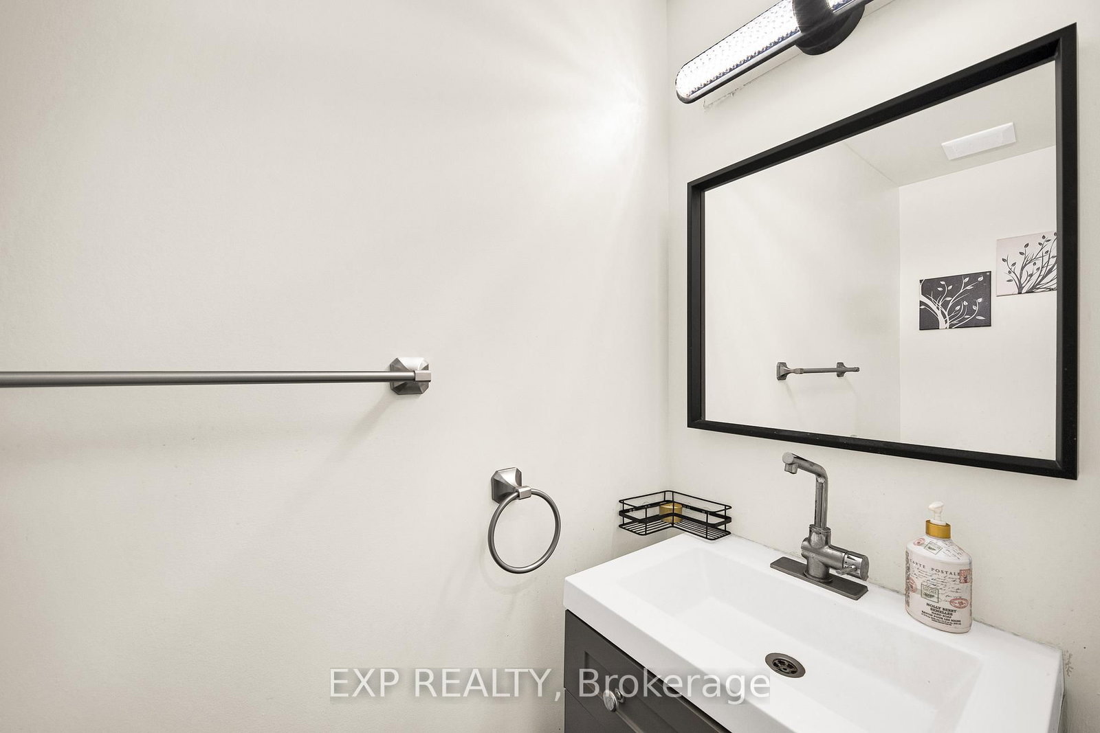 87 Banchory Crescent • Ottawa, ON photo 20