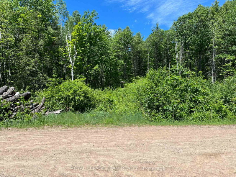 695 Long Lake Road