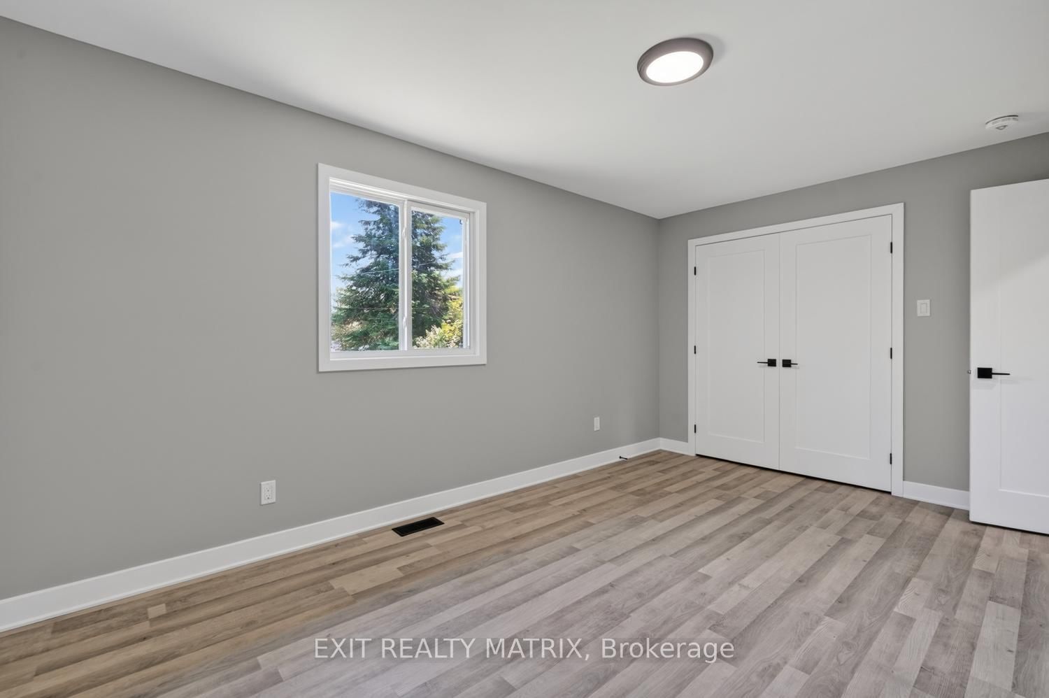 3297 Wayne Street • Osgoode, ON photo 14