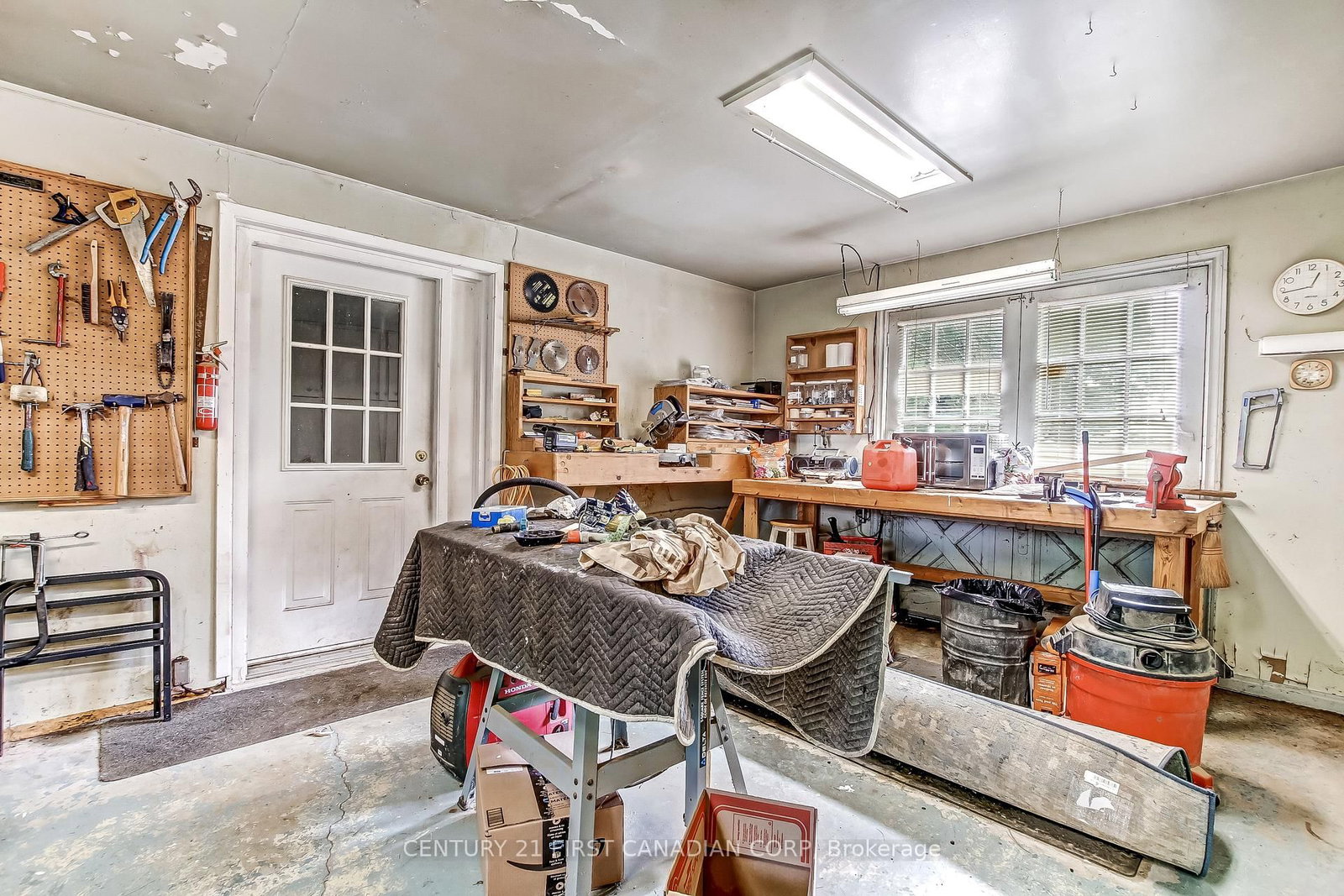 6892 Century Drive • Strathroy-Caradoc, ON photo 22