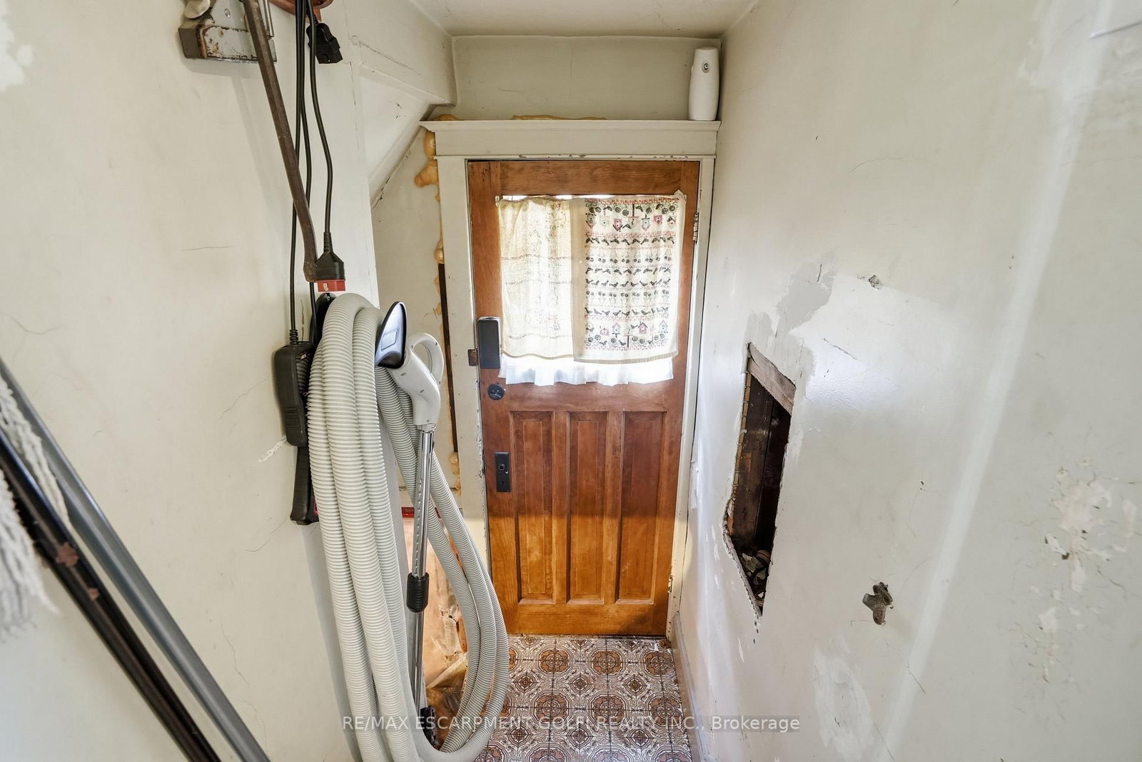 Listing Image 30