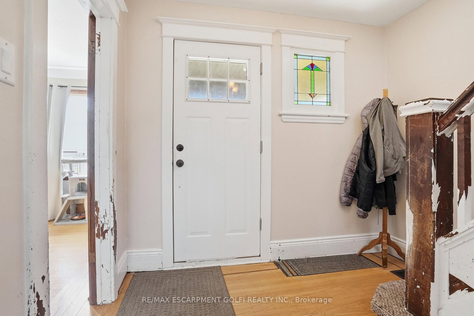 Listing Image 7