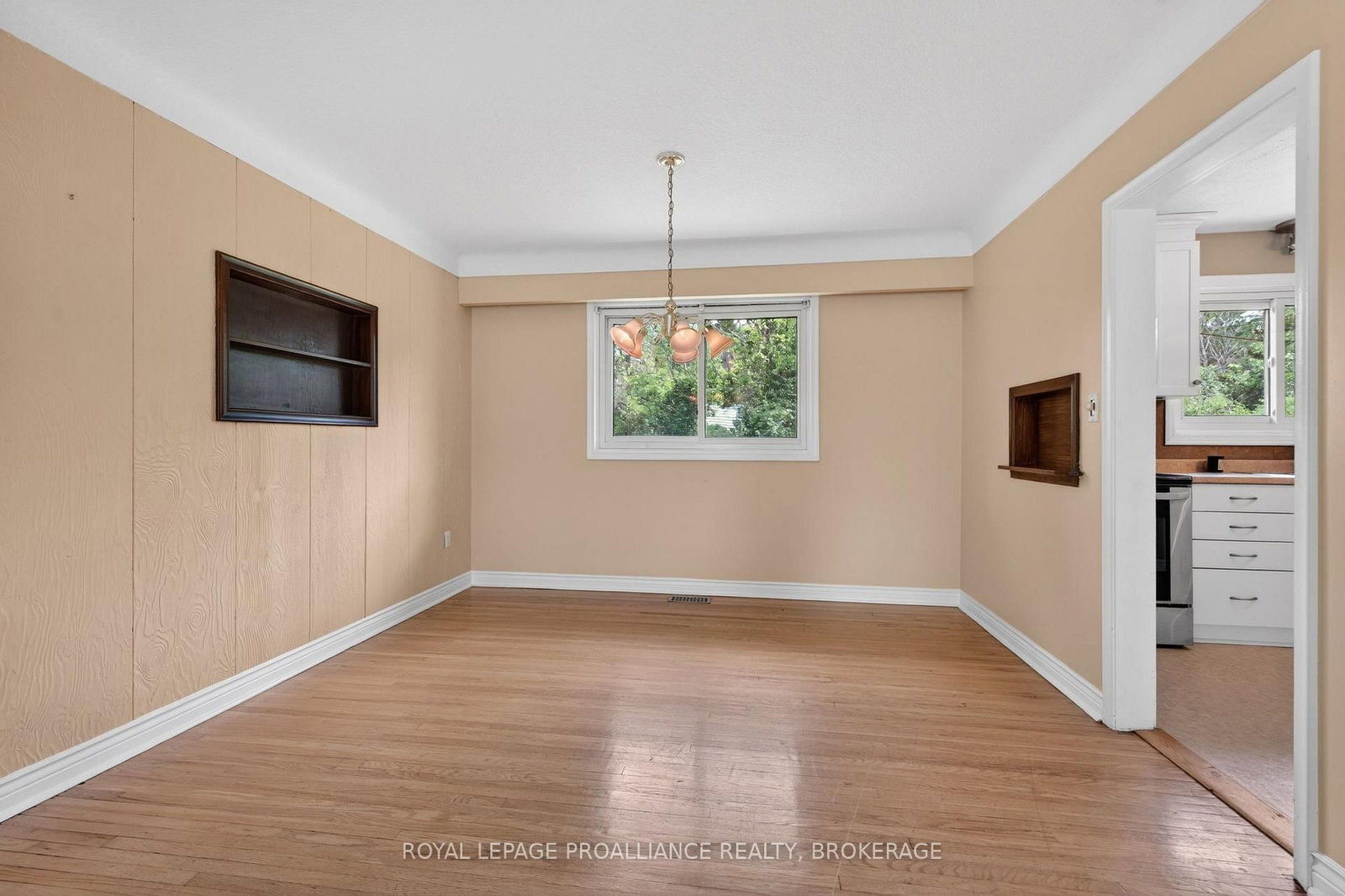 1912 Sydenham Road • Kingston, ON photo 9