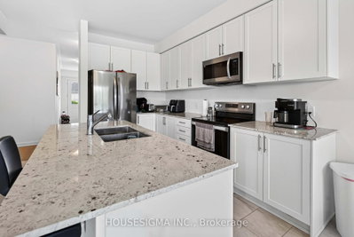 32 Oakmont Drive • Loyalist, ON photo 4