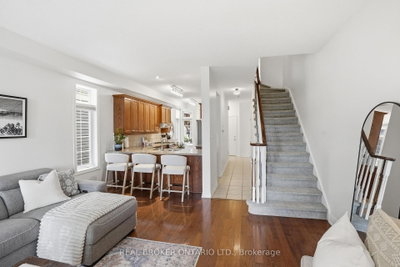 29 Sunnycroft Court — photo 6