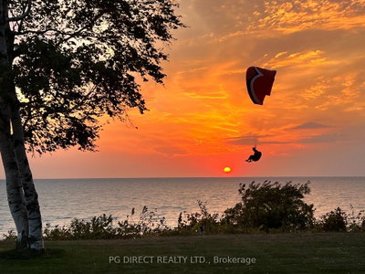 241 Bethune Crescent • Goderich, ON photo 8