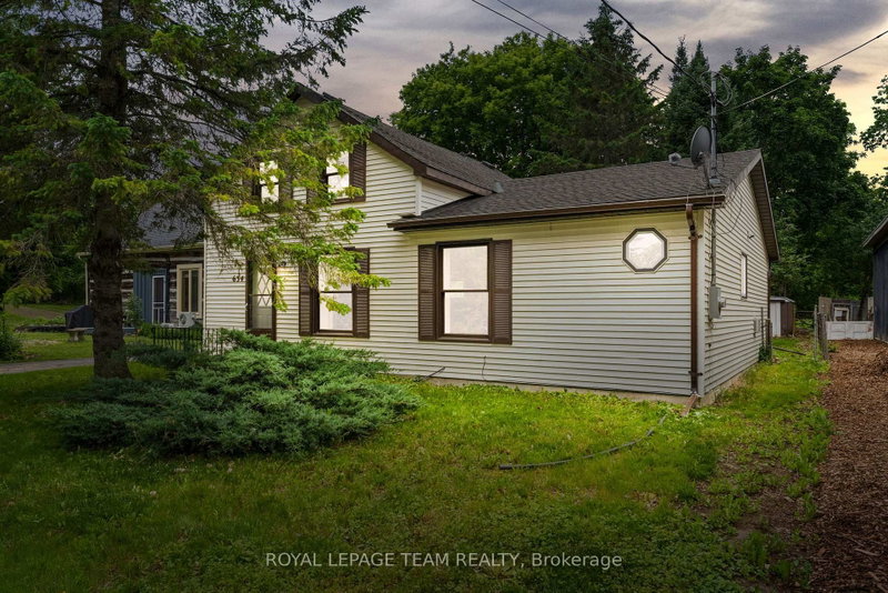 home for sale on 634 Elgin Street