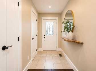11 Reistview Street • Kitchener, ON photo 2
