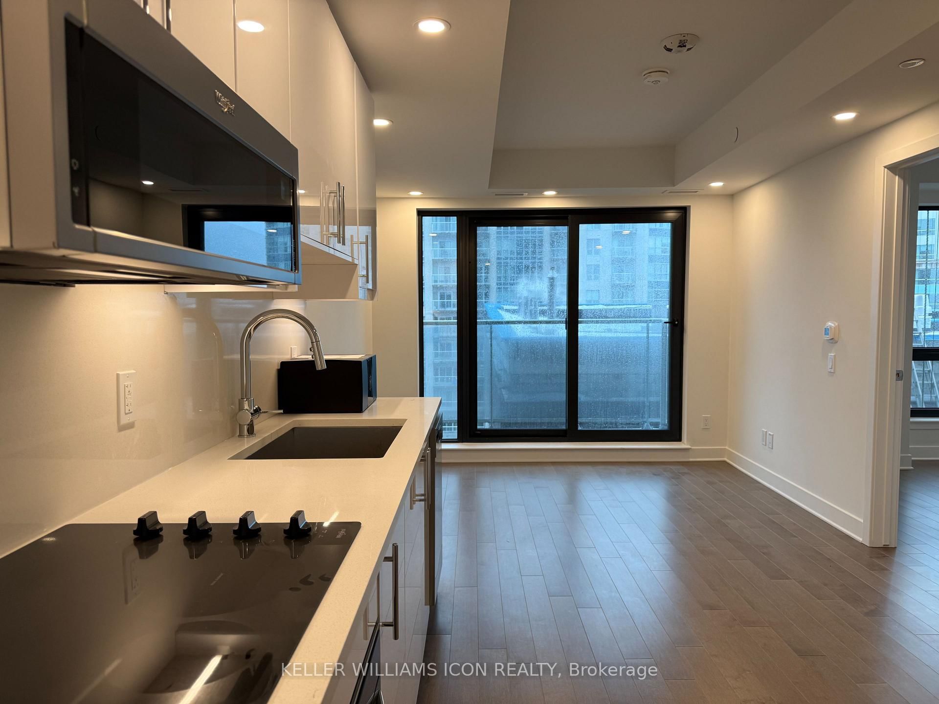 180 GEORGE Street, Unit 2109