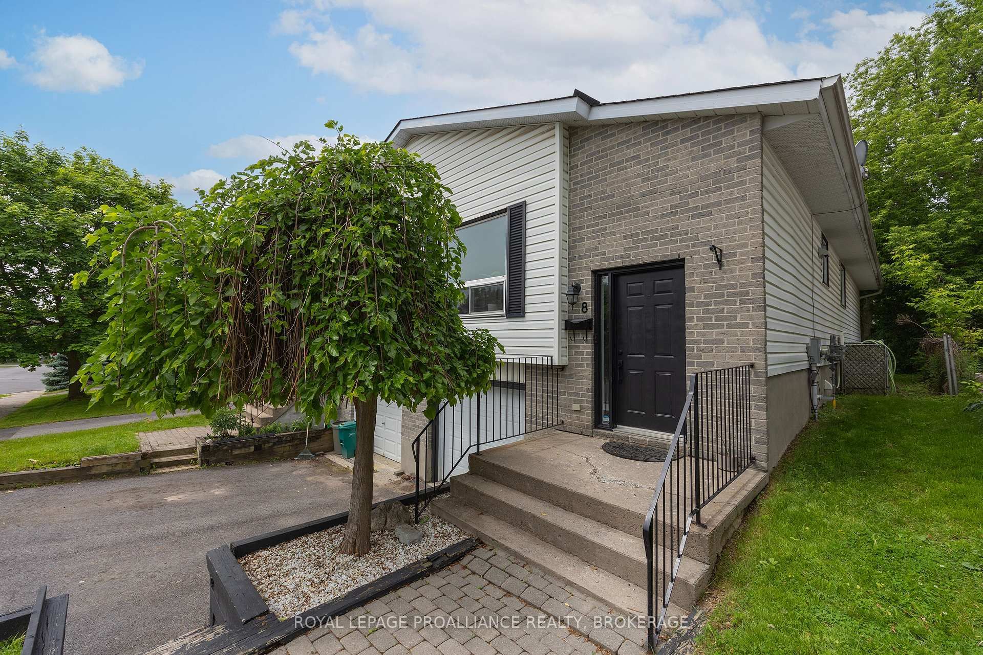 8 Trillium Court