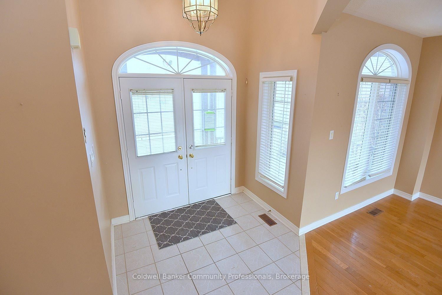 Detached House sold at 50 Winegarden Trail, Hamilton, Ontario, L9H 7M2 - Dundas - MLS: X13458024