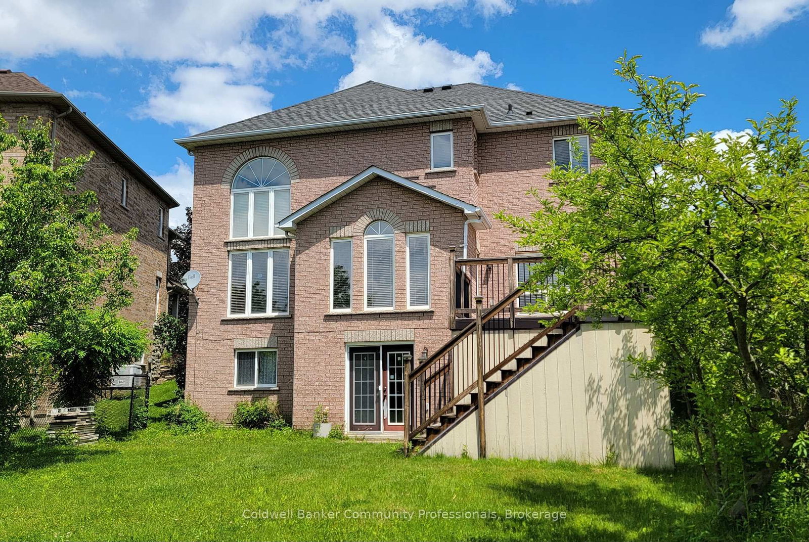 Detached House sold at 50 Winegarden Trail, Hamilton, Ontario, L9H 7M2 - Dundas - MLS: X13458024