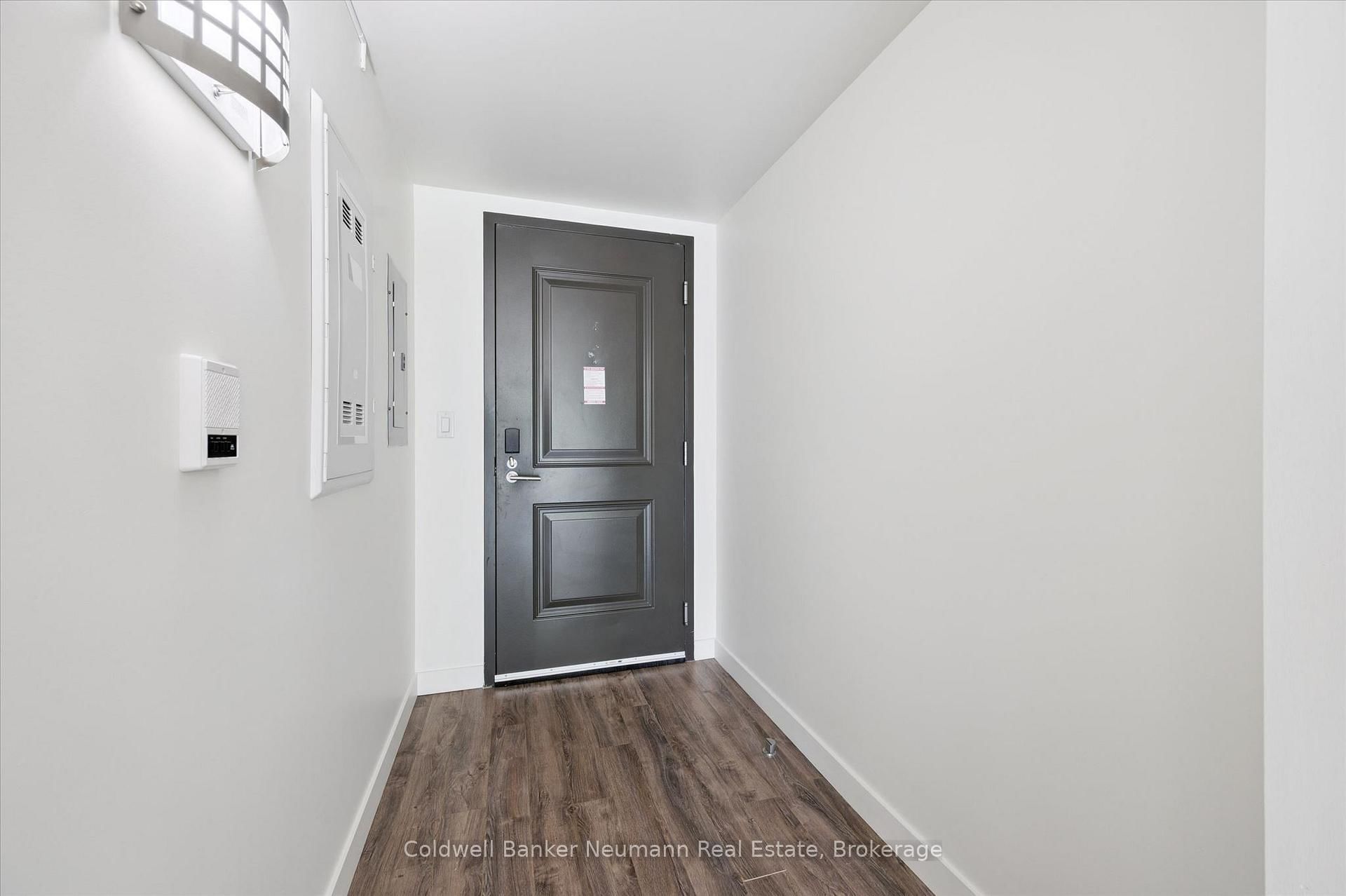 1219 Gordon Street, Unit 306