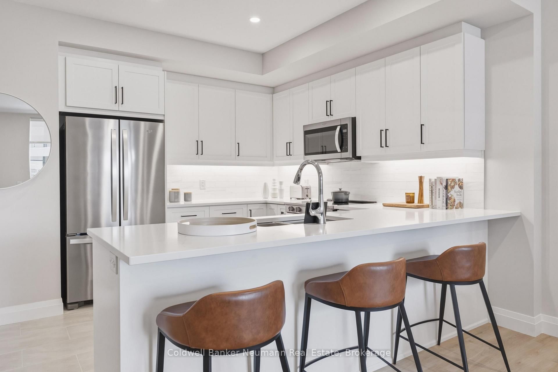 1882 Gordon Street, Unit 305