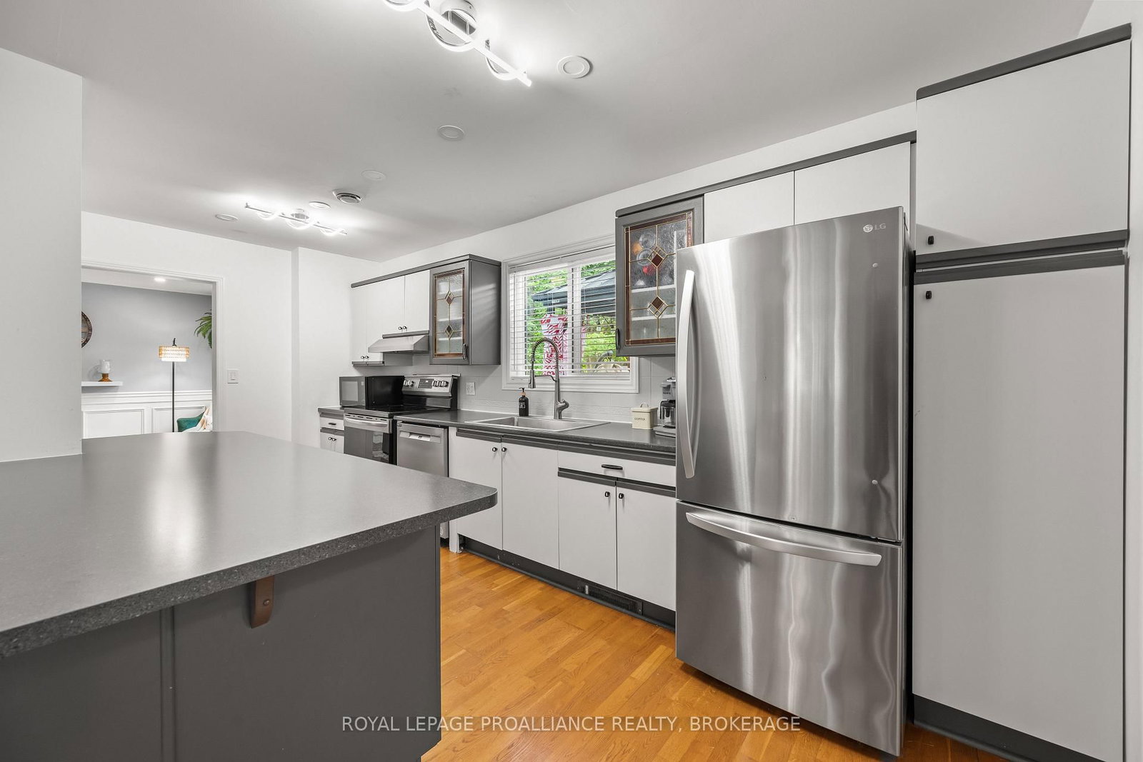 22 Heritage Drive • Bath, ON photo 15