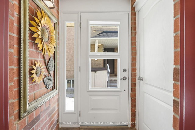 174 Fellowes Crescent