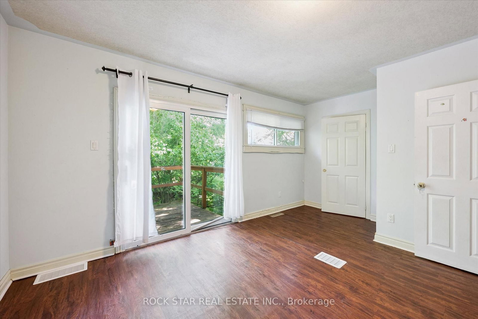 16 BEAUCOURT Place • Hamilton, ON photo 17