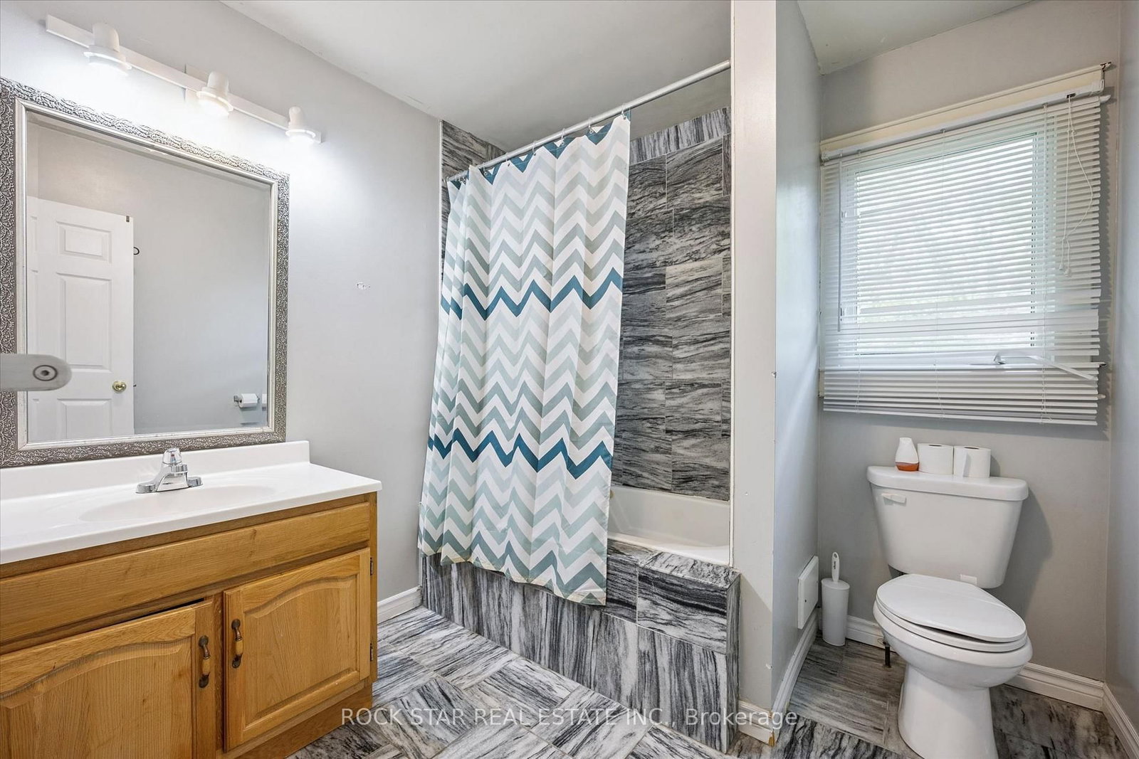 16 BEAUCOURT Place • Hamilton, ON photo 18