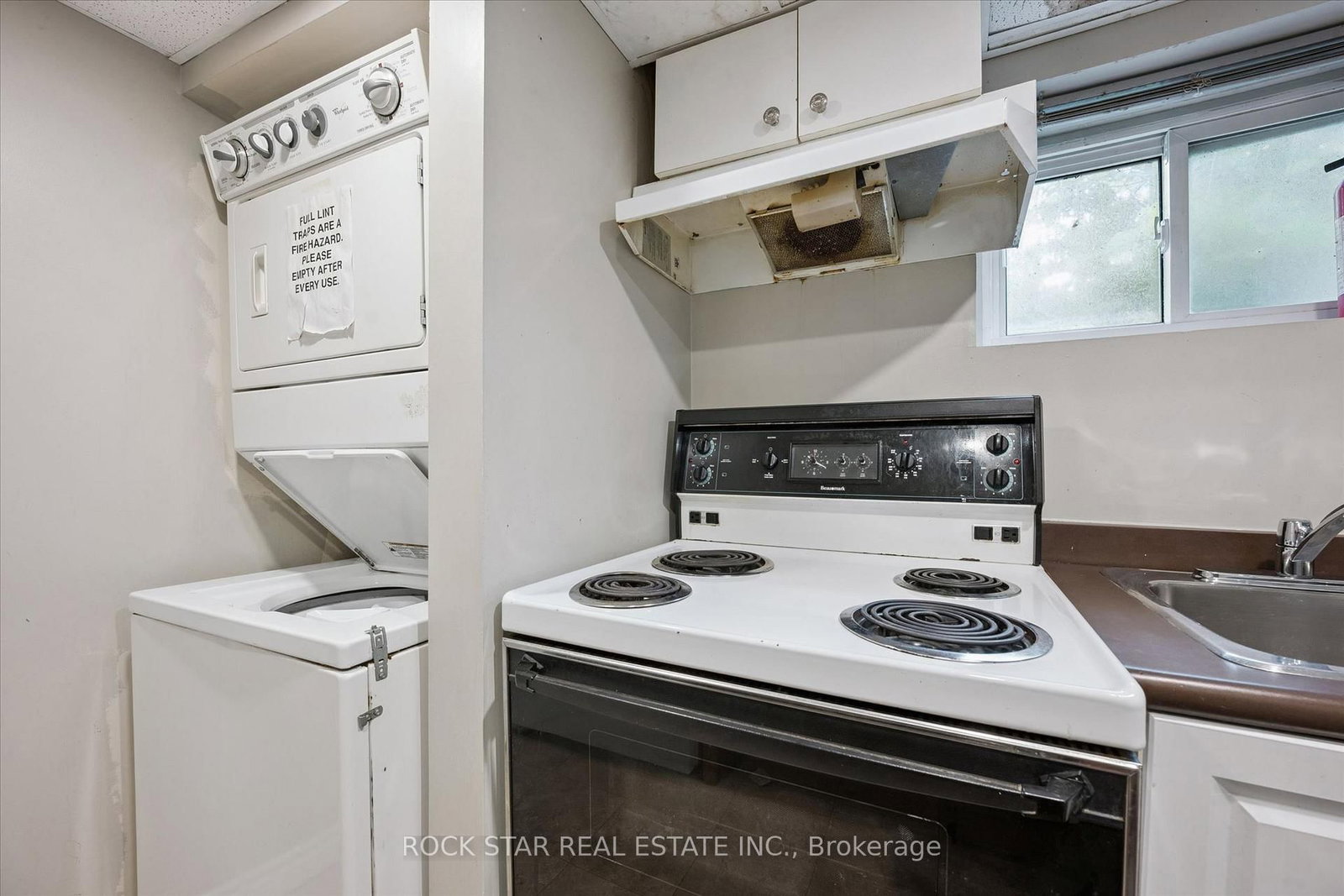 16 BEAUCOURT Place • Hamilton, ON photo 28