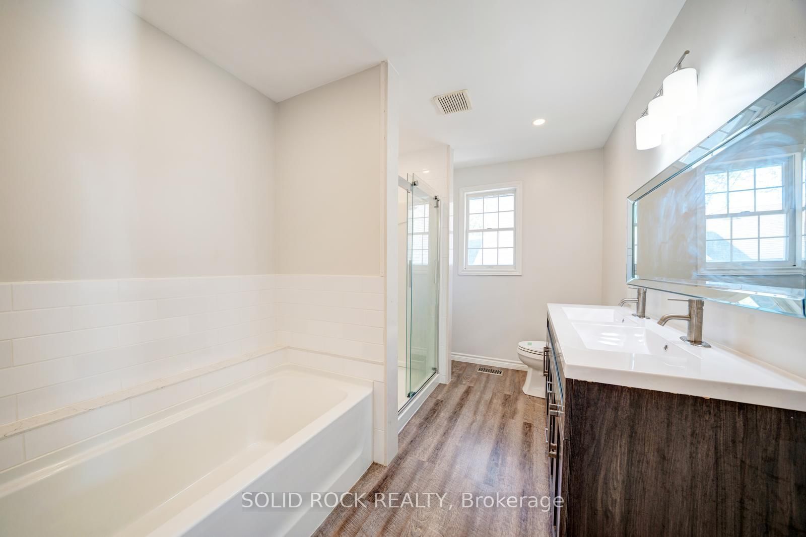 19 Coverdale Avenue • Cobourg, ON photo 23