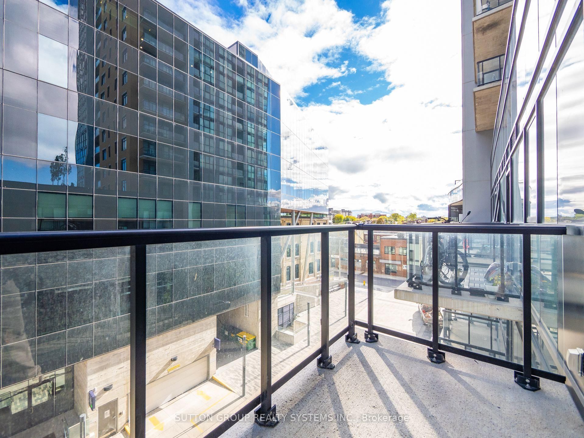 108 Garment Street, Unit 404