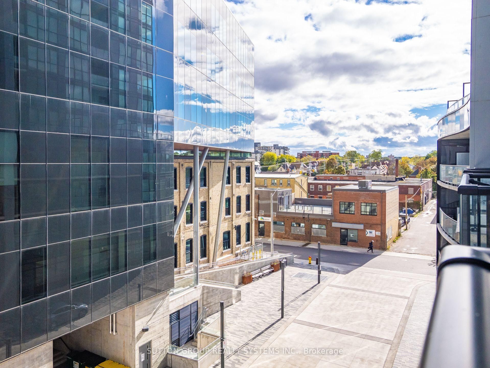 108 Garment Street, Unit 404