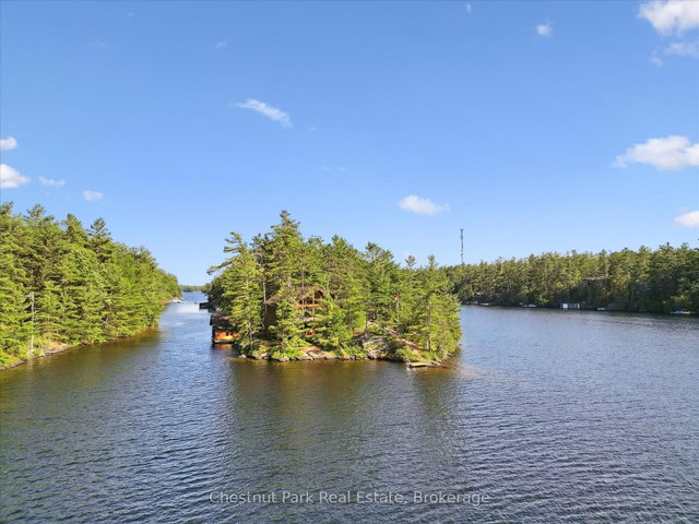 1 Diamond Island
