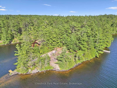 1 Diamond Island • Gravenhurst, ON photo 8