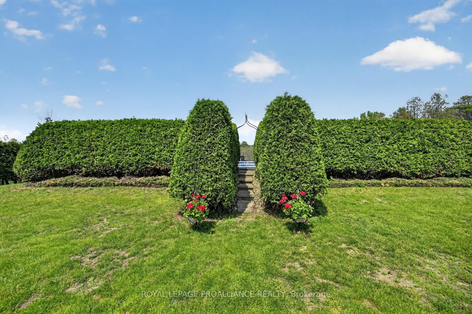 733 Stewart Boulevard • Brockville, ON photo 28