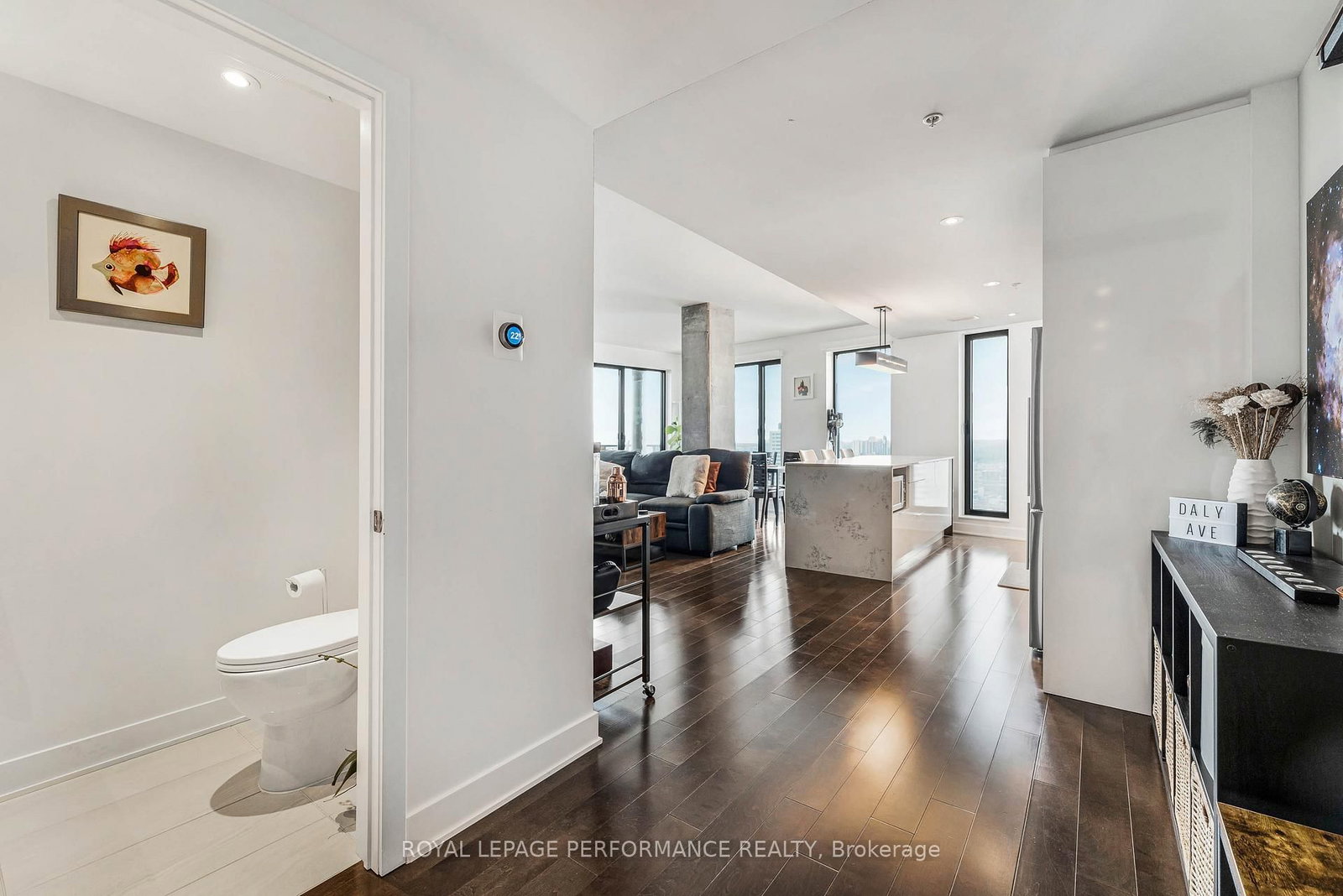 20 Daly Avenue • #1810 • Ottawa, ON photo 8
