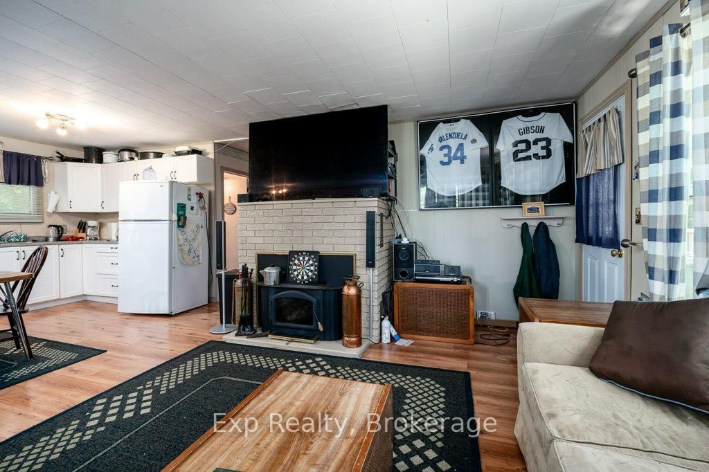 40 Twin Shore Lane • Limoges, ON photo 11