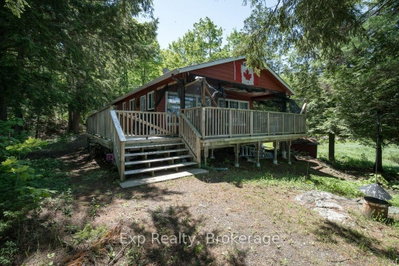 40 Twin Shore Lane • Limoges, ON photo 2