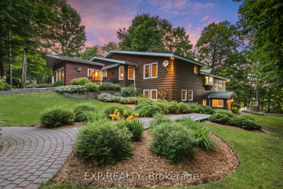 152 Lakeland Lane