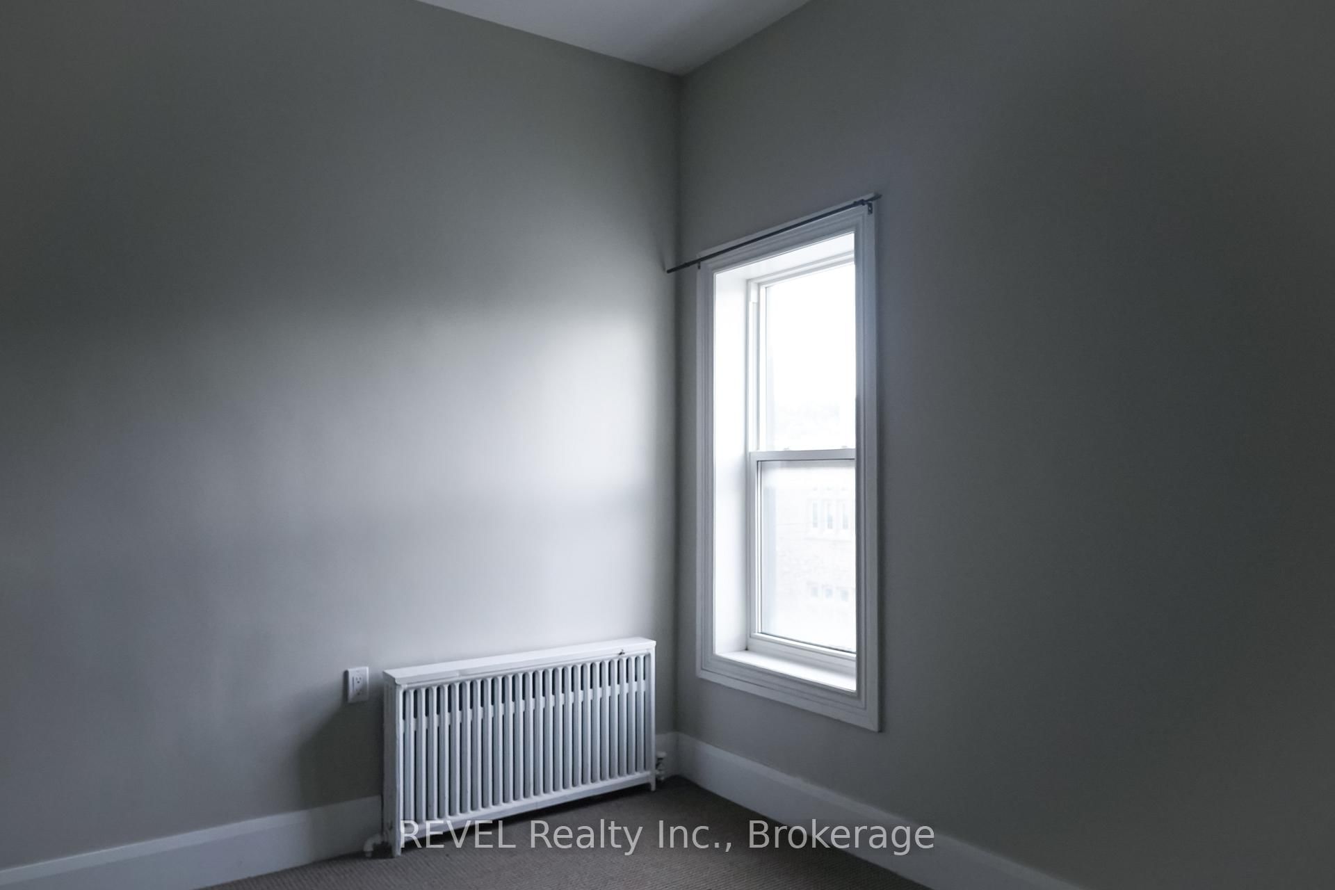 18 Clairmont Street, Unit 2