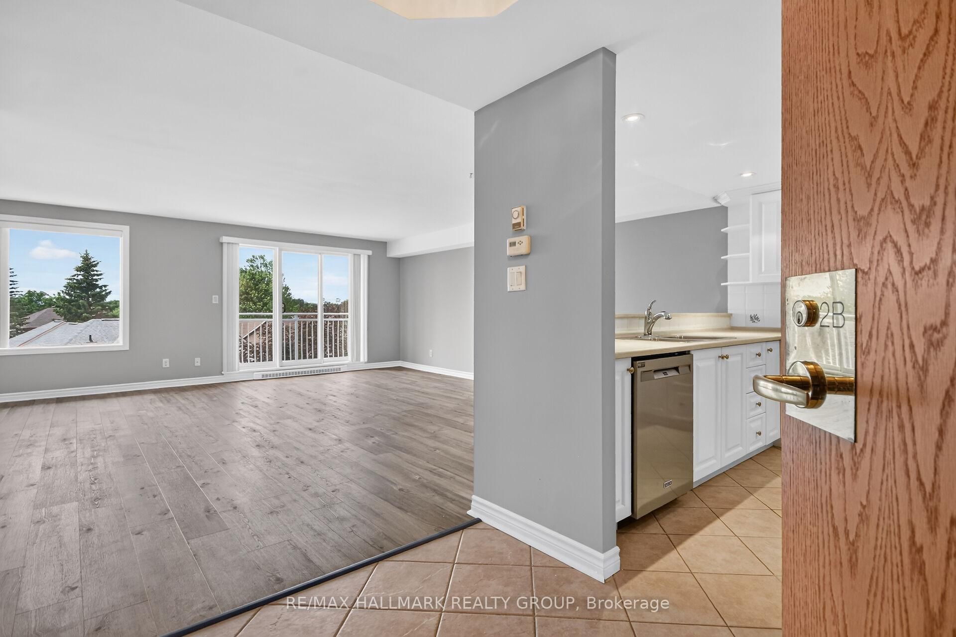 51 Robson Court, Unit 2B