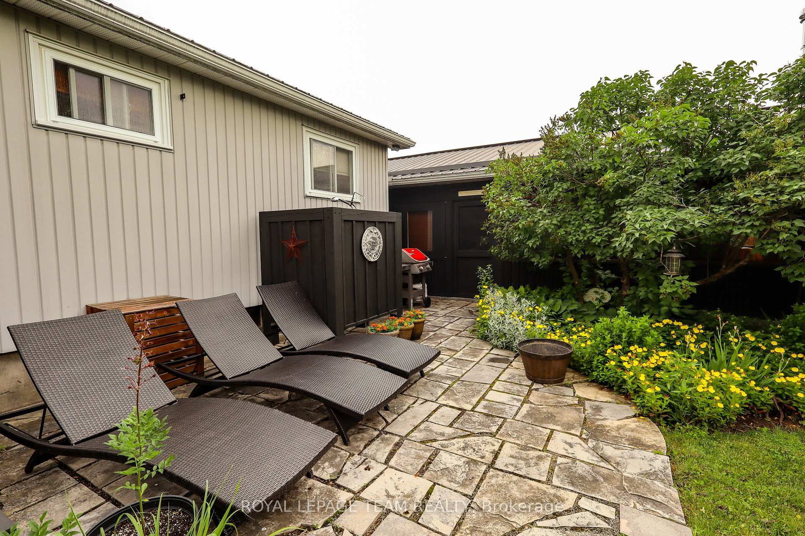 3041 Bridge Street • North Dundas, ON photo 31