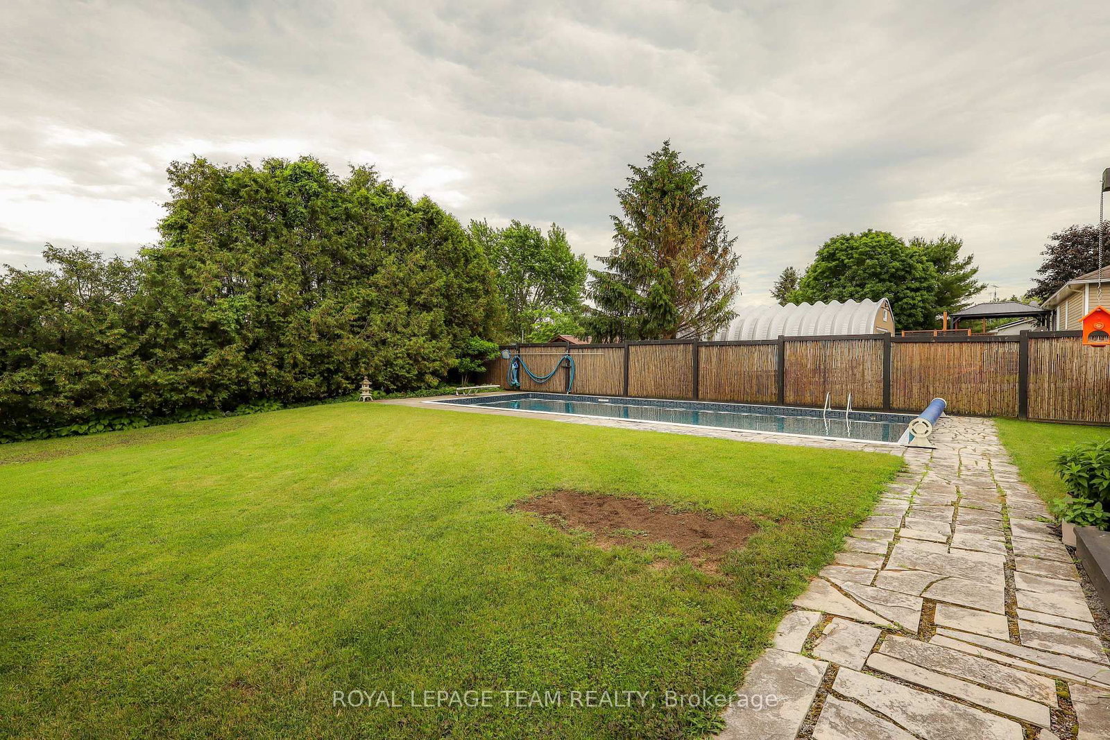 3041 Bridge Street • North Dundas, ON photo 32