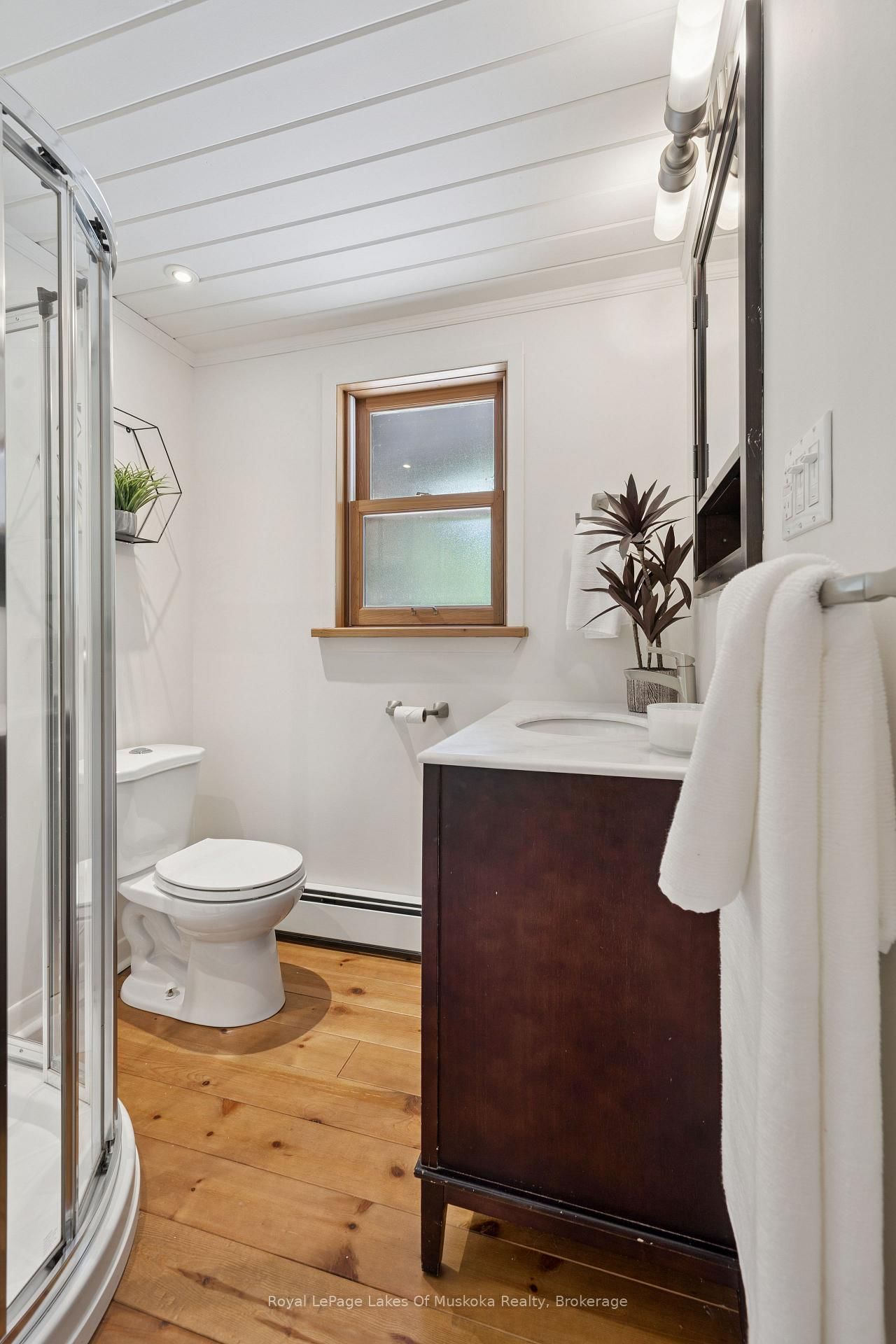 1016 Swift Lane • Algonquin Highlands, ON photo 17