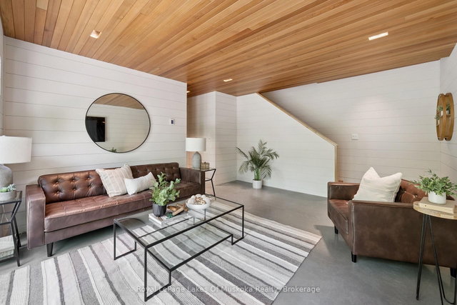 1016 Swift Lane
