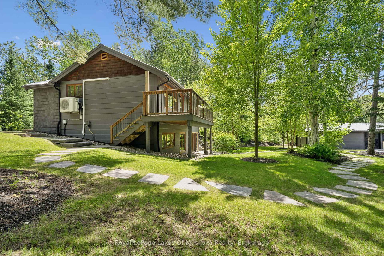 1016 Swift Lane • Algonquin Highlands, ON photo 36